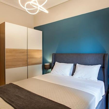 Minimal Loft Art With Sea View Over Heraklion Harbour Экстерьер фото