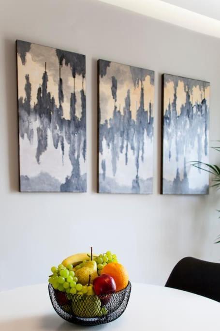 Minimal Loft Art With Sea View Over Heraklion Harbour Экстерьер фото